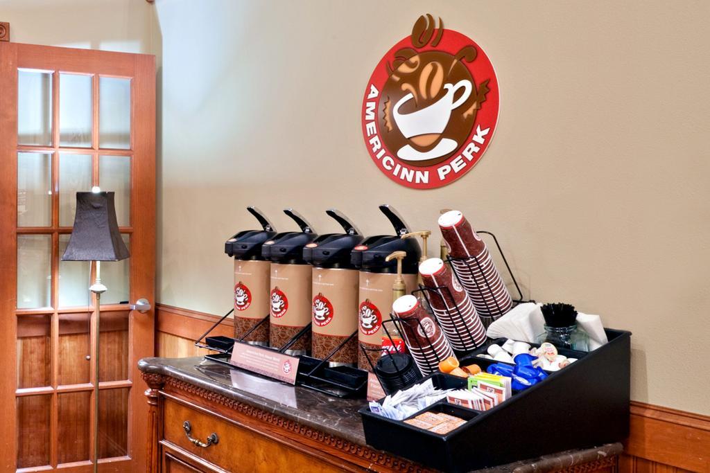 Americinn Lodge & Suites Of Oakdale/St. Paul Zewnętrze zdjęcie